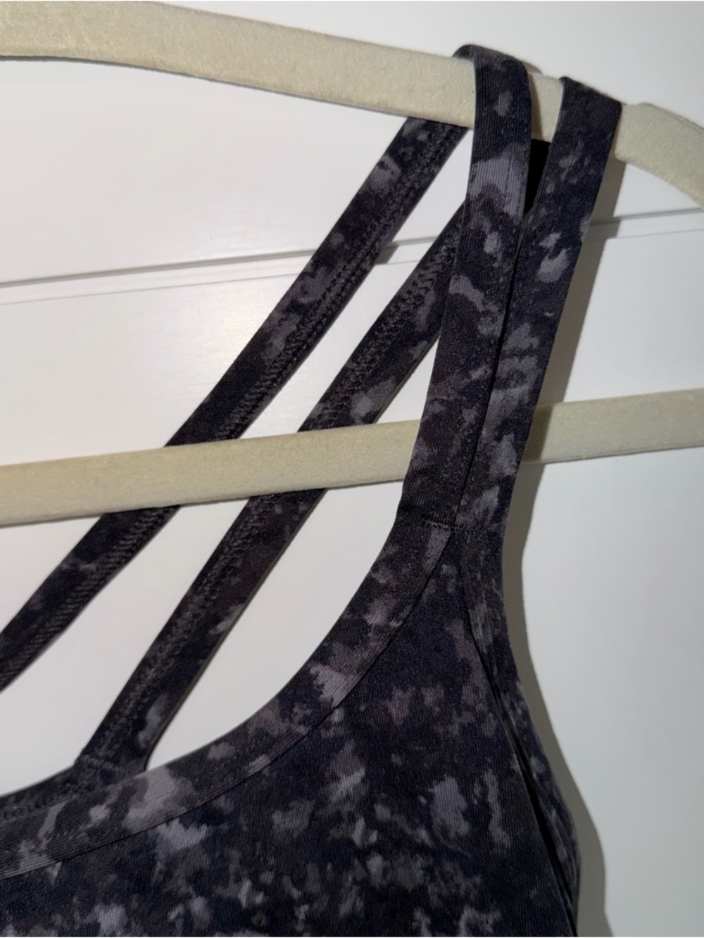 SOLD All In Motion Sports Bra XL Black Marble Abstract Splotchy Strappy Back - Picture 4 of 8